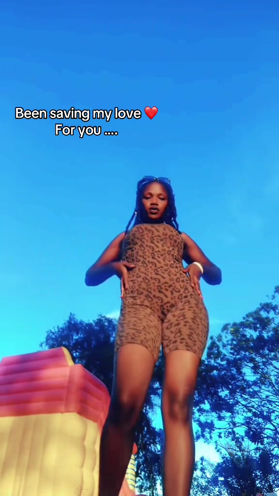 @Iamvkie