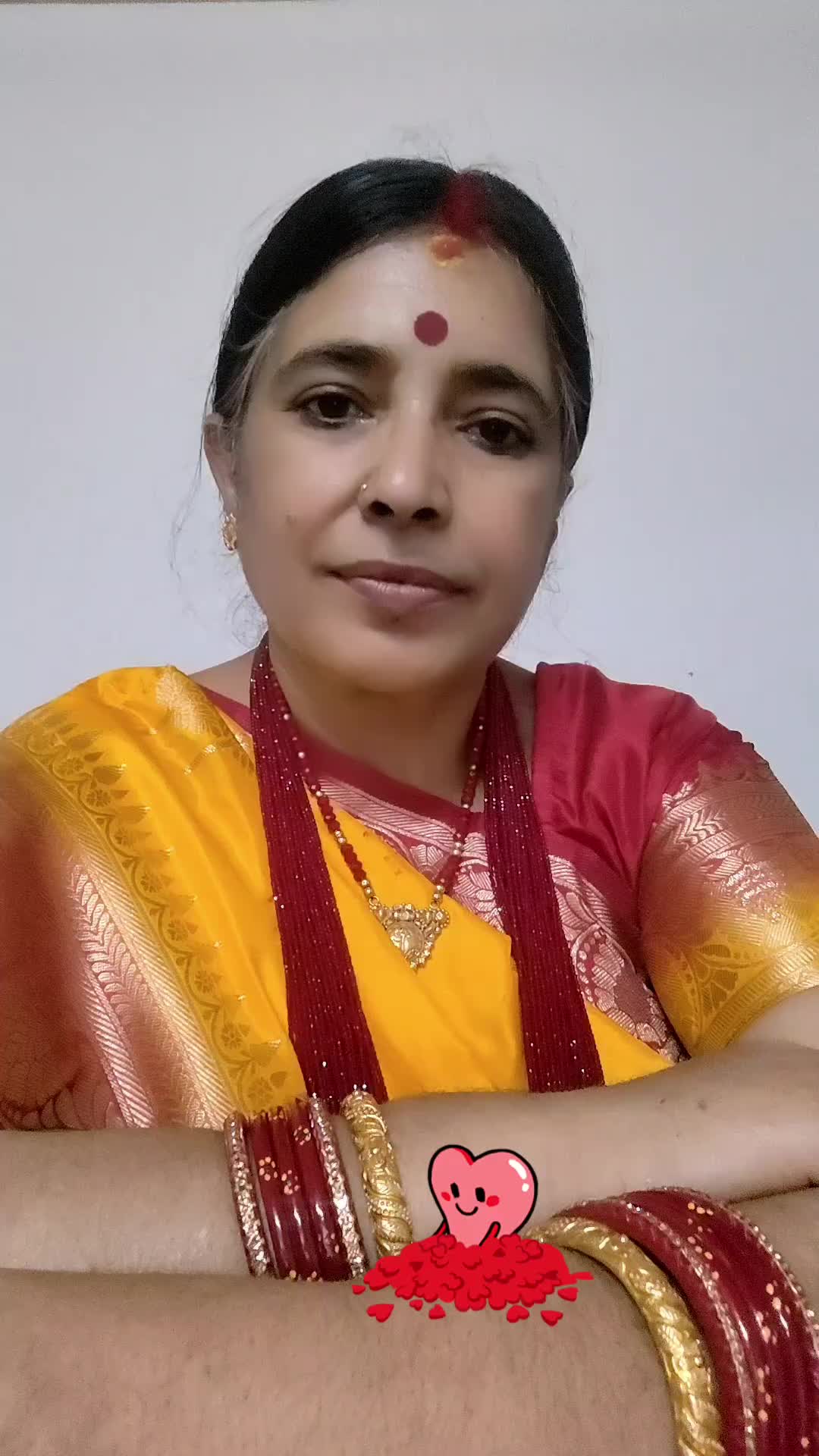 @मॉ दिव्य गन्धा