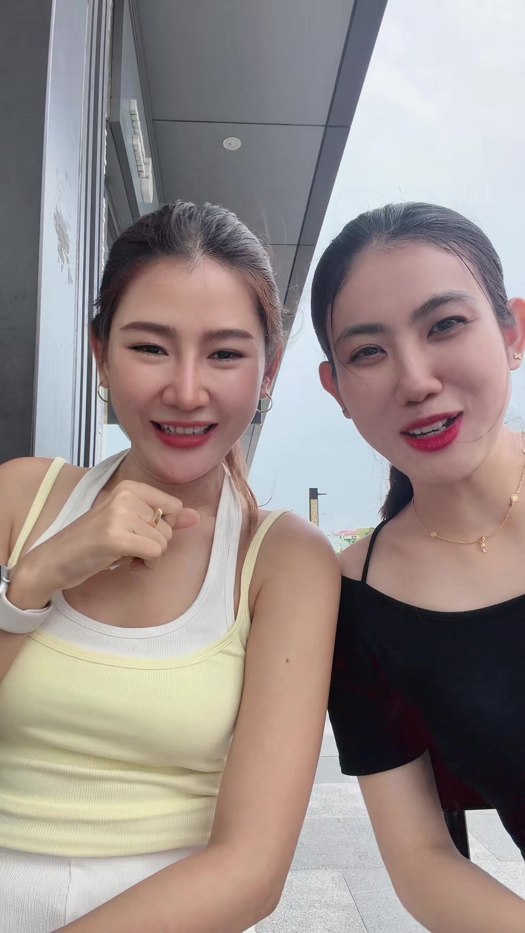 @Oak Awe ThanThar - ဥဩသံသာ🕊️