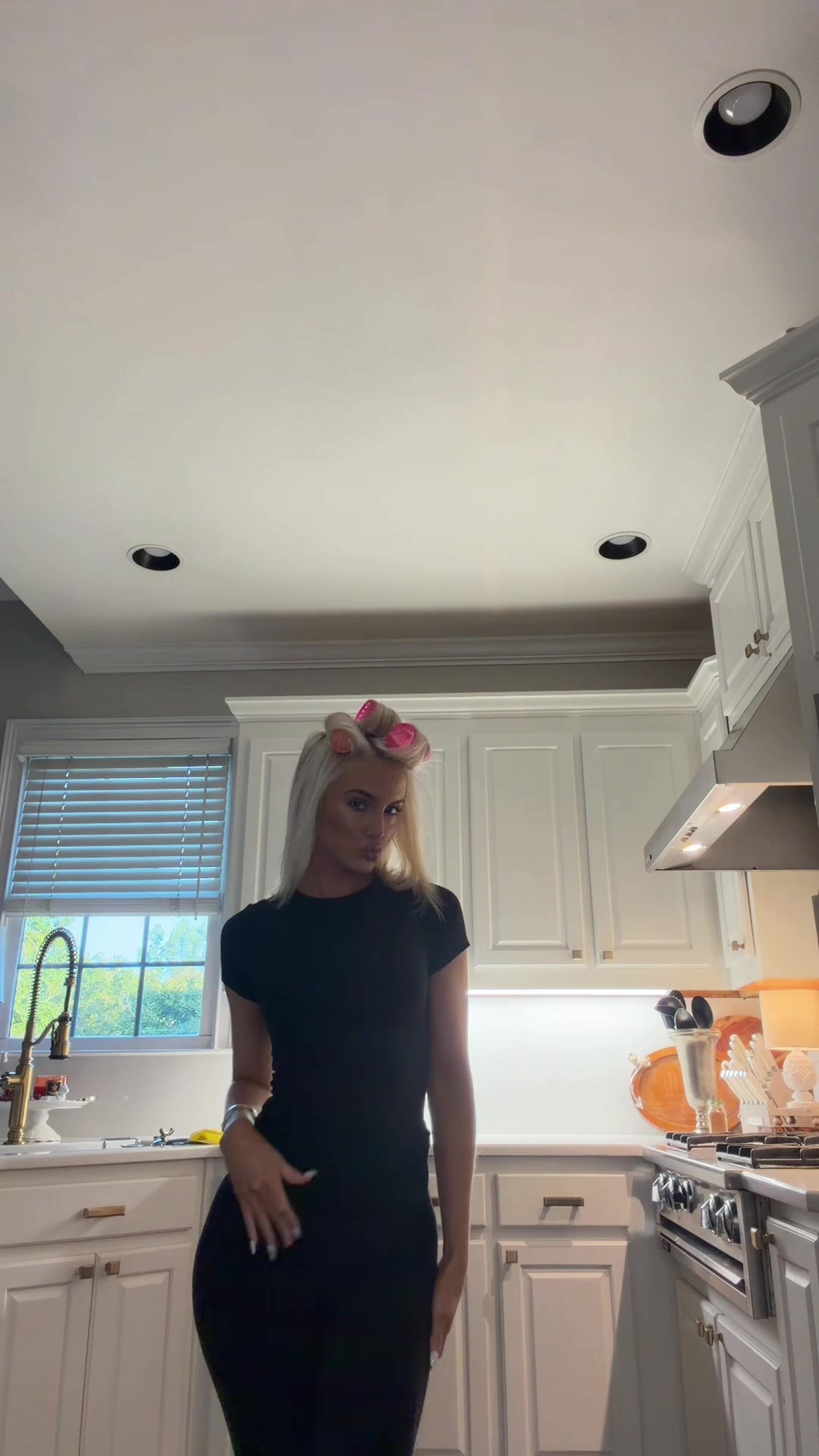 @AVA ISABELLA