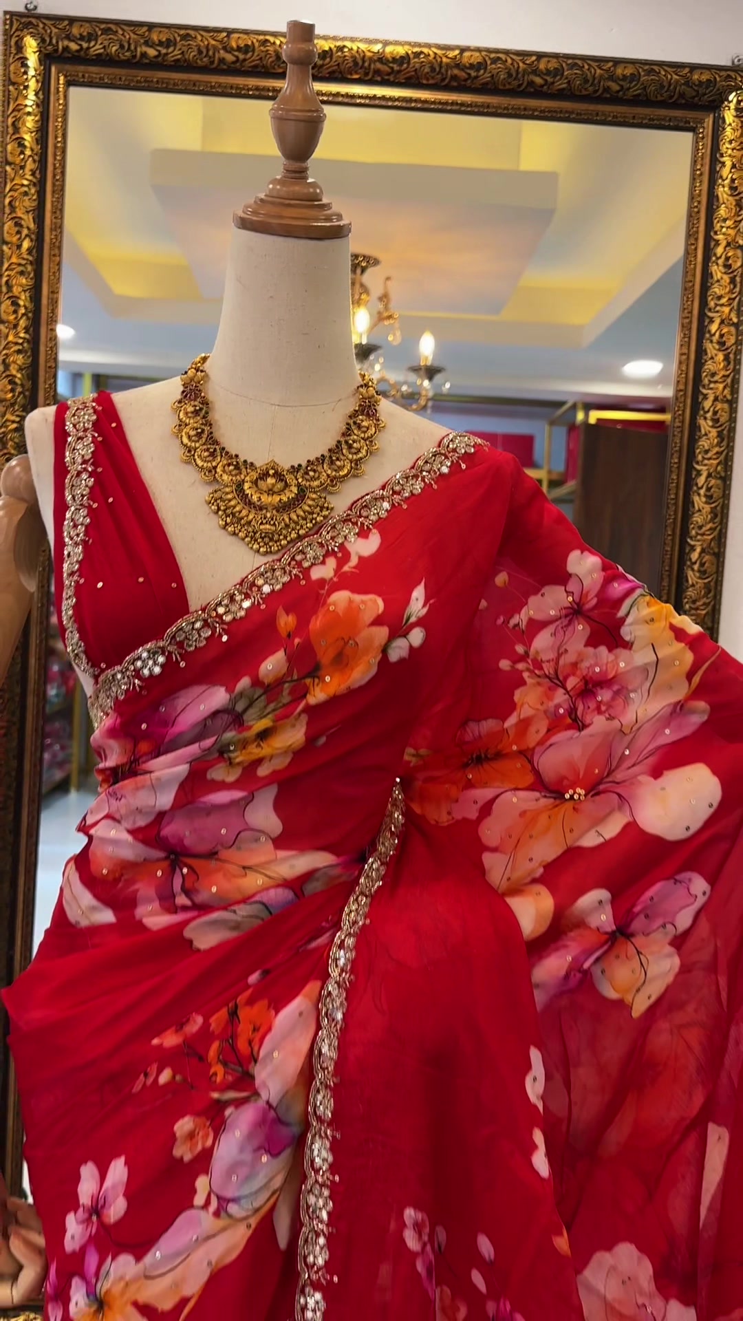 @SaayaFashioncollection3