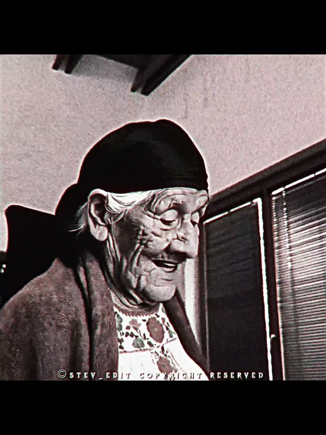 @𝑺𝑻𝑬𝑽_𝑬𝑫𝑰𝑻