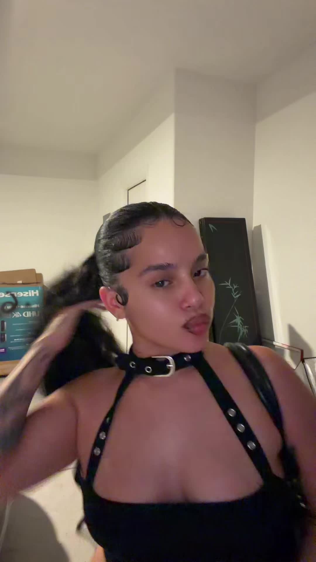@Victoriavsqz