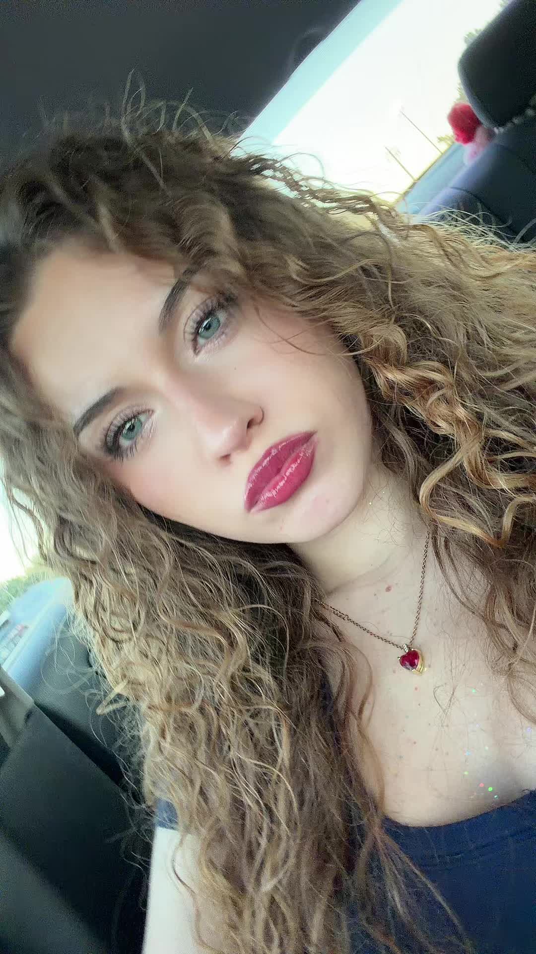 @Alexia💋