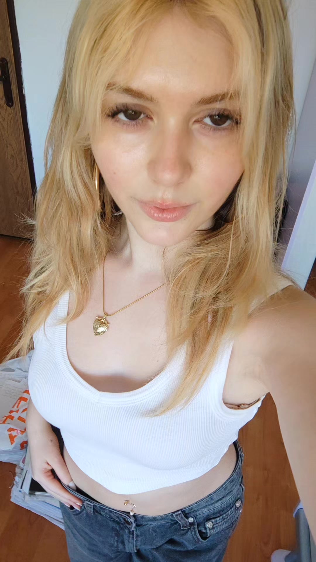 @c4ts🪽