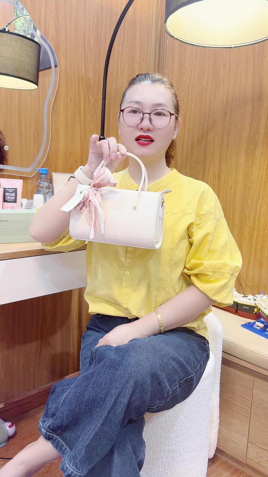 @Ổ Của Lộc1376