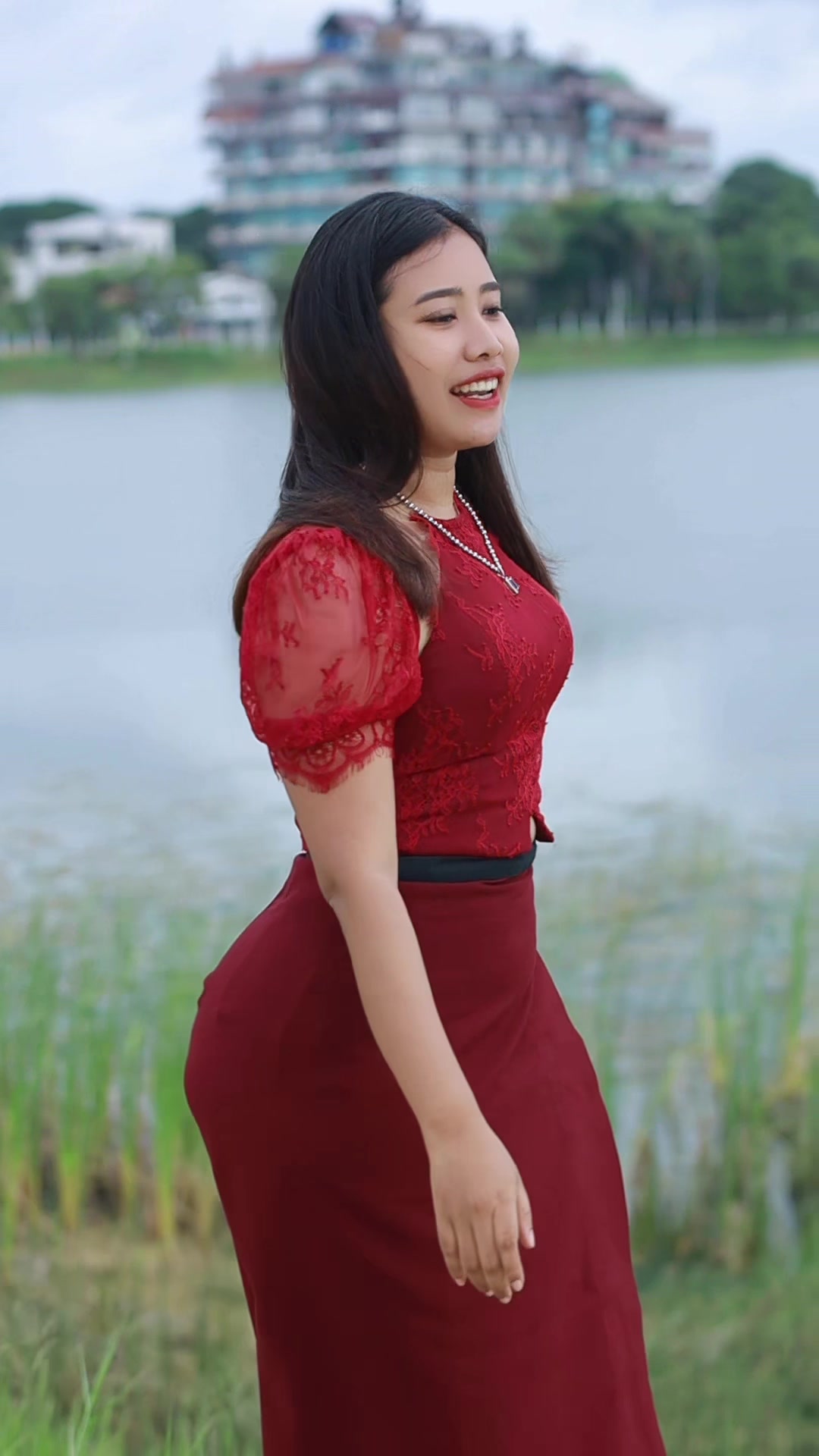 @Pwint💫ရွှေဖူးသစ်အဆောင်