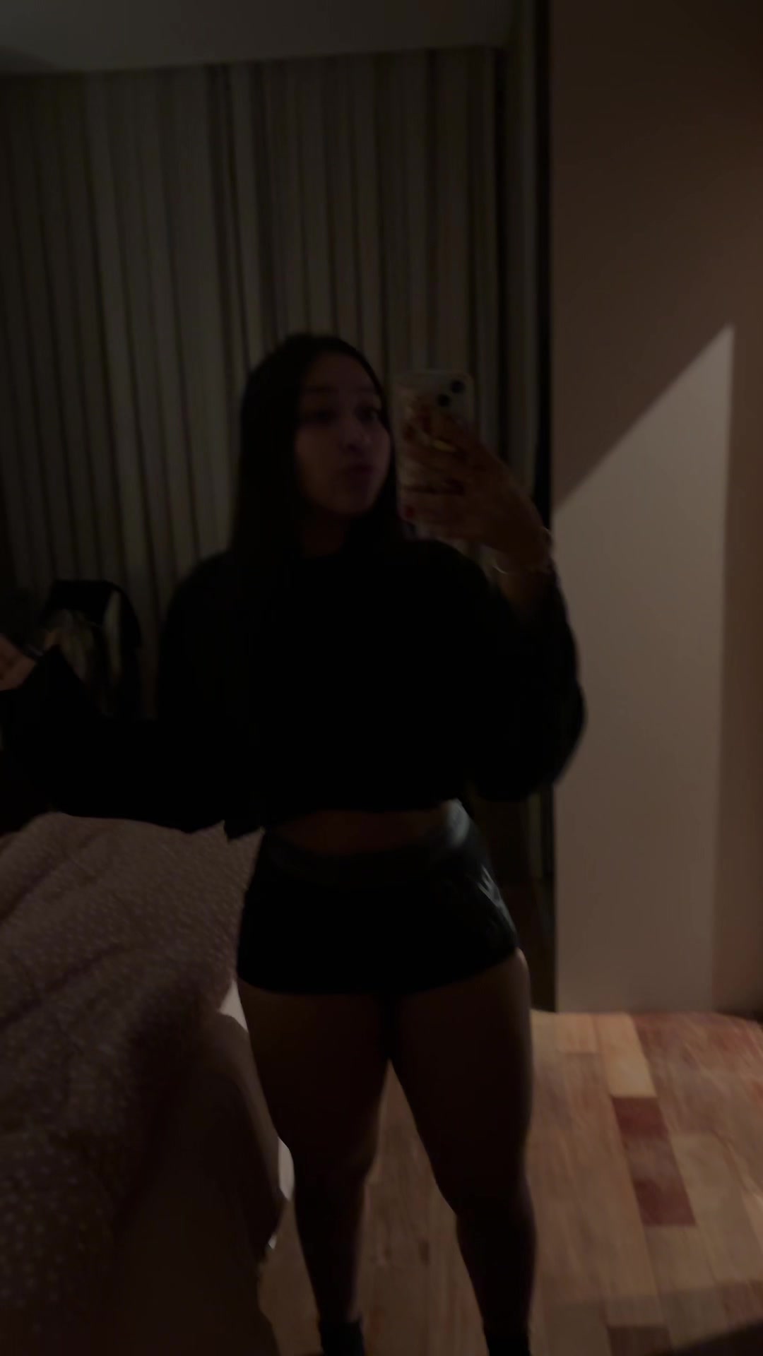 @lois