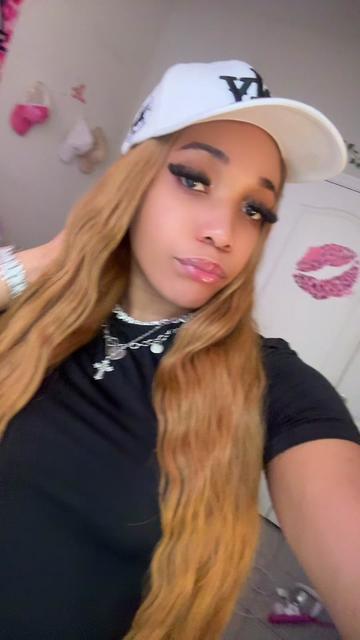 @sexydollygabby