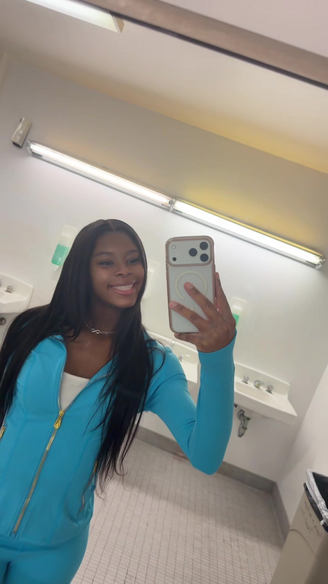 @Makayla Dior Noel
