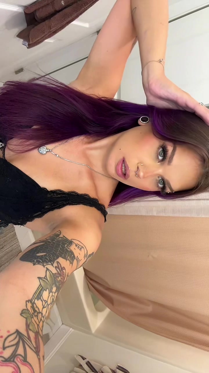 @chlobtch