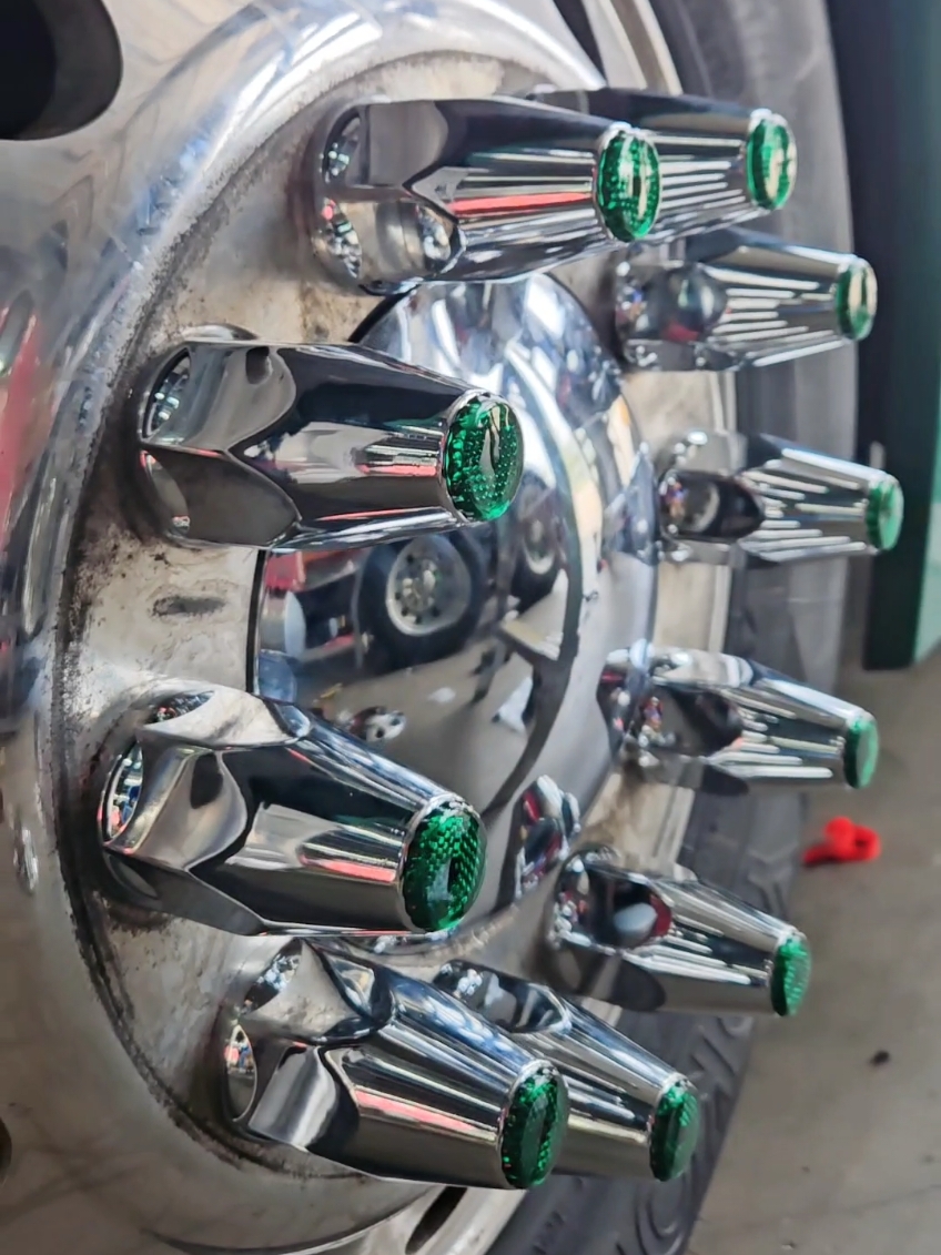 @5 Star Chrome & Truck Parts