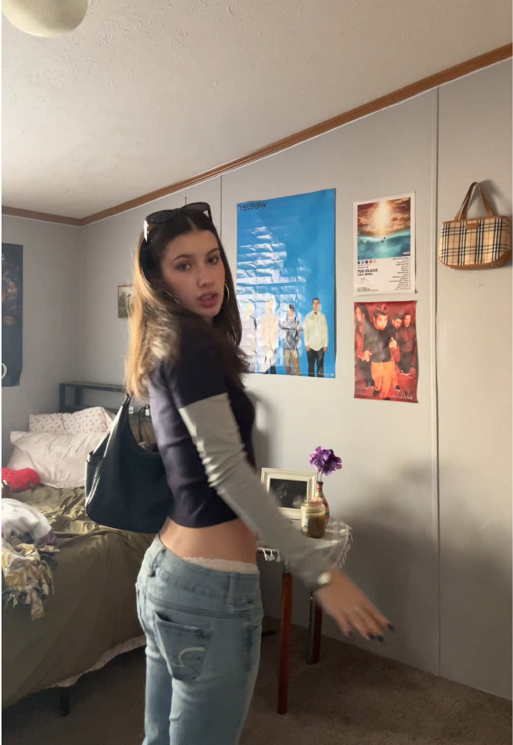 @Mara
