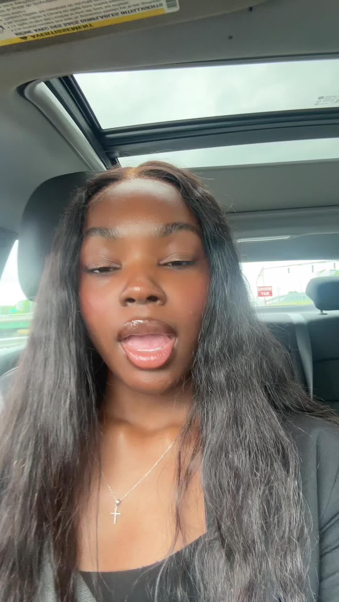 @brezelly