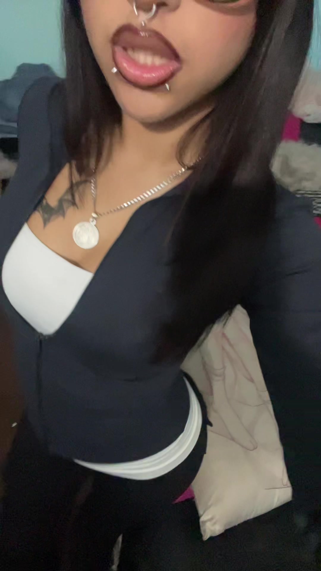 @Tiffani