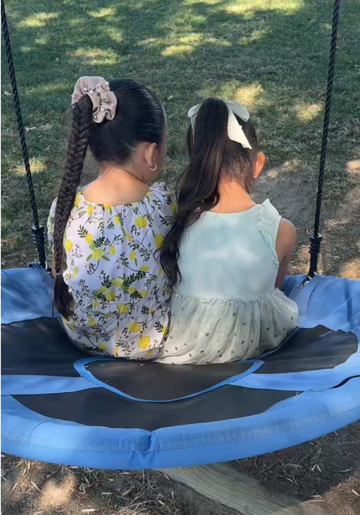 @Ella