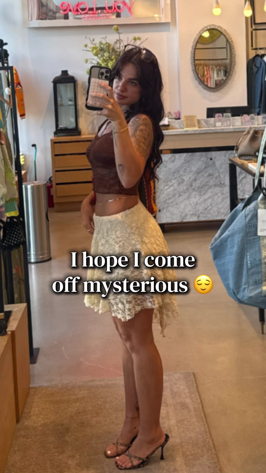 @ariellyndsey
