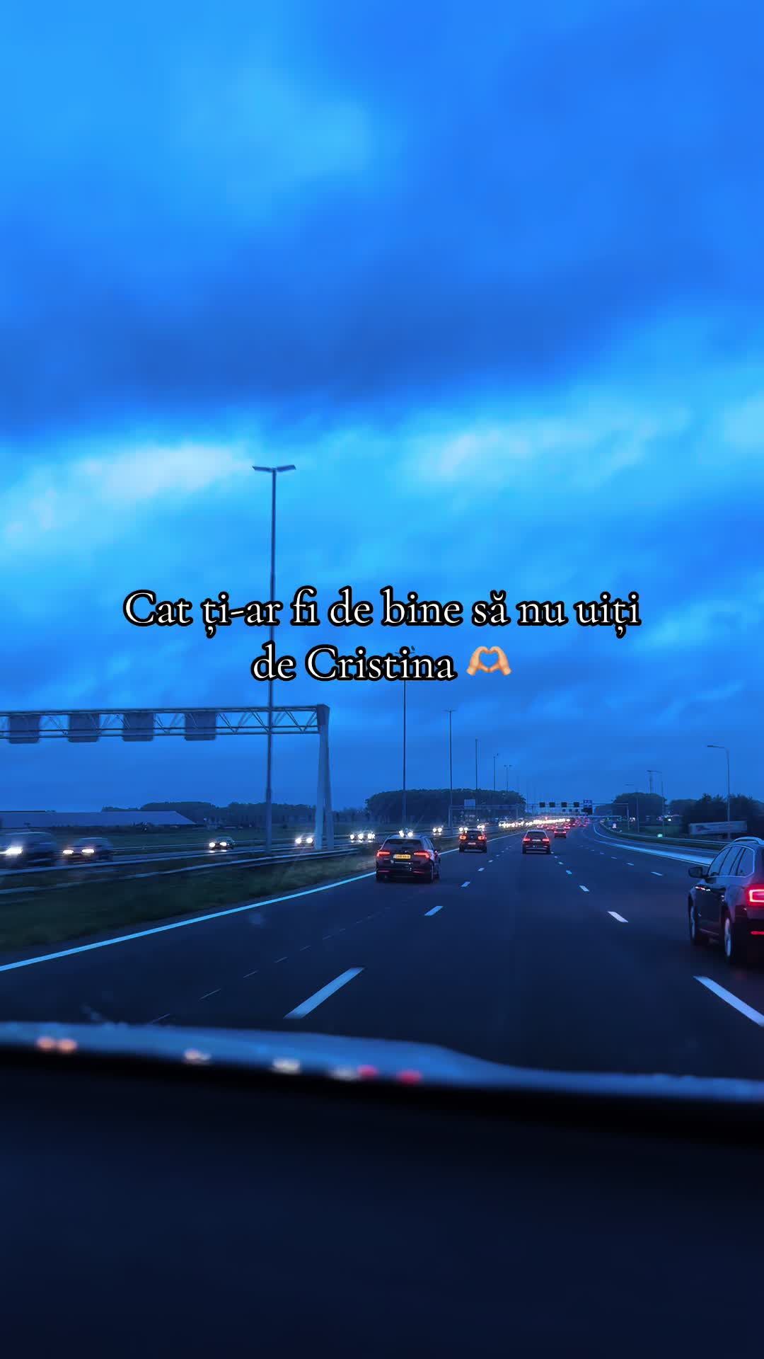 @cris_tinaa12