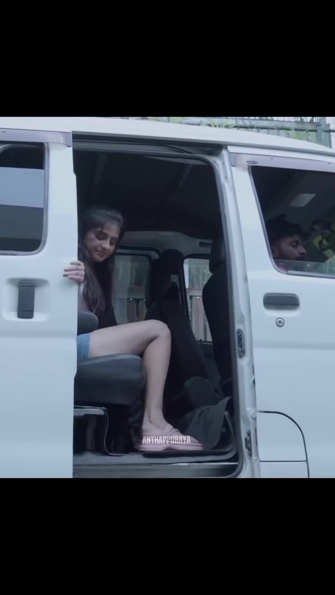 @අන්තඃපුරය - ANTHAPPURAYA