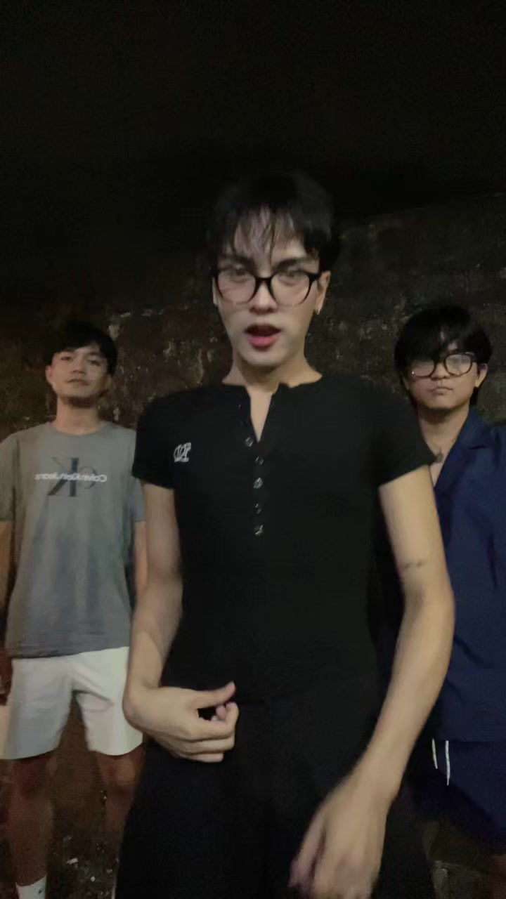 @IAmMaxi