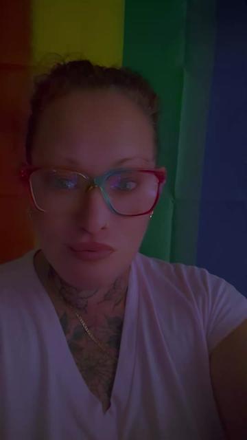 @Lori Cole🌈🔒