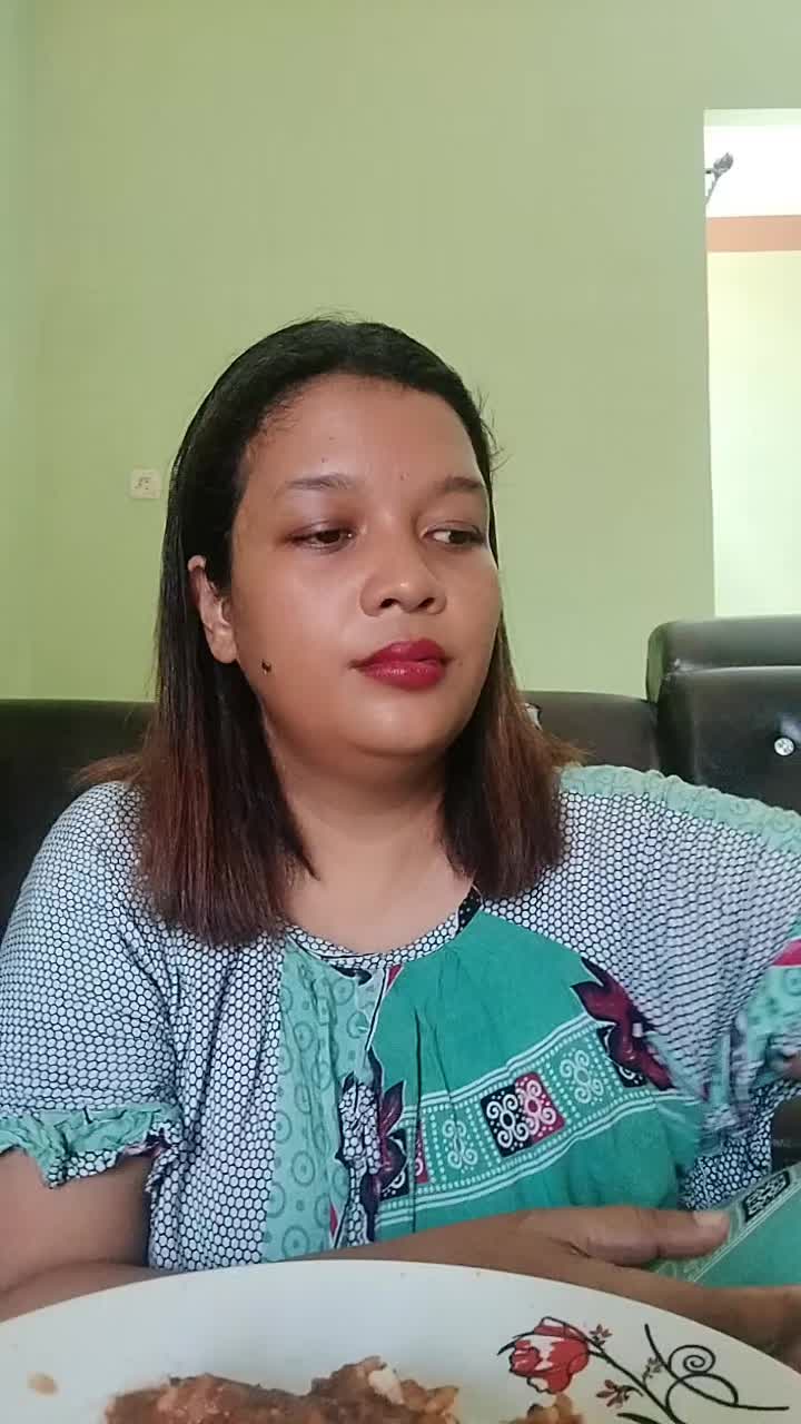 @Desyalif