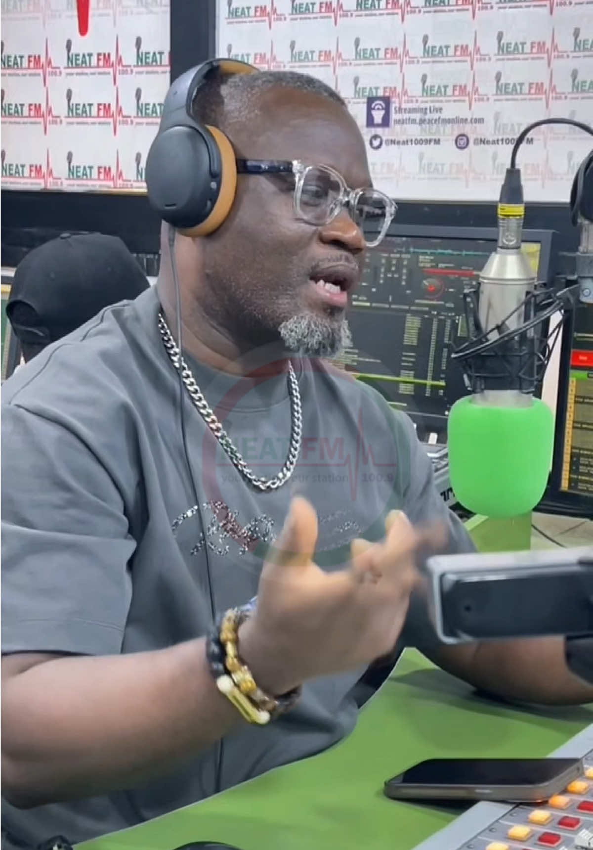 @neat100.9fm