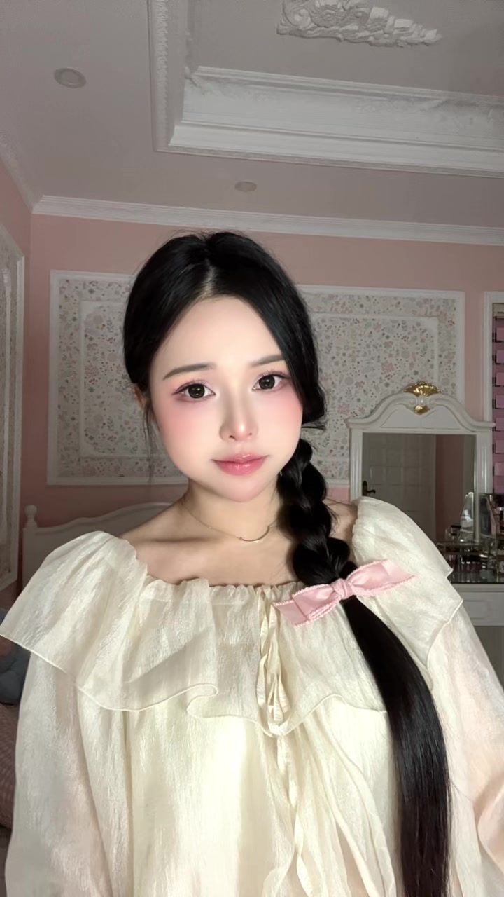@Fang Fang 🪶