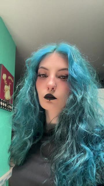 @onlyhazbabe