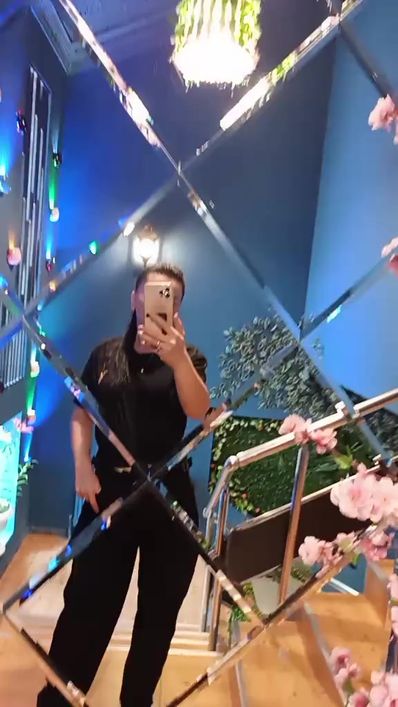 @ᴮəᴸᴷə ᴰə ᴮᴵᴿ ᴳüᴺ