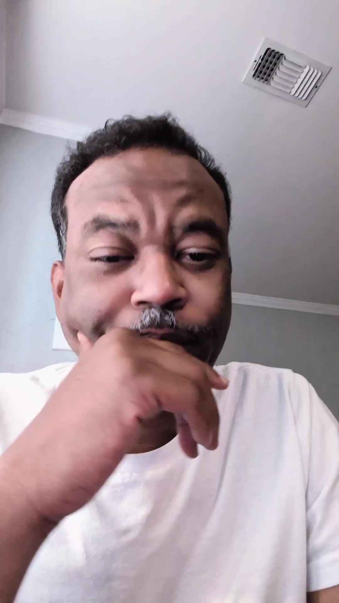 @Jowahorncomedy