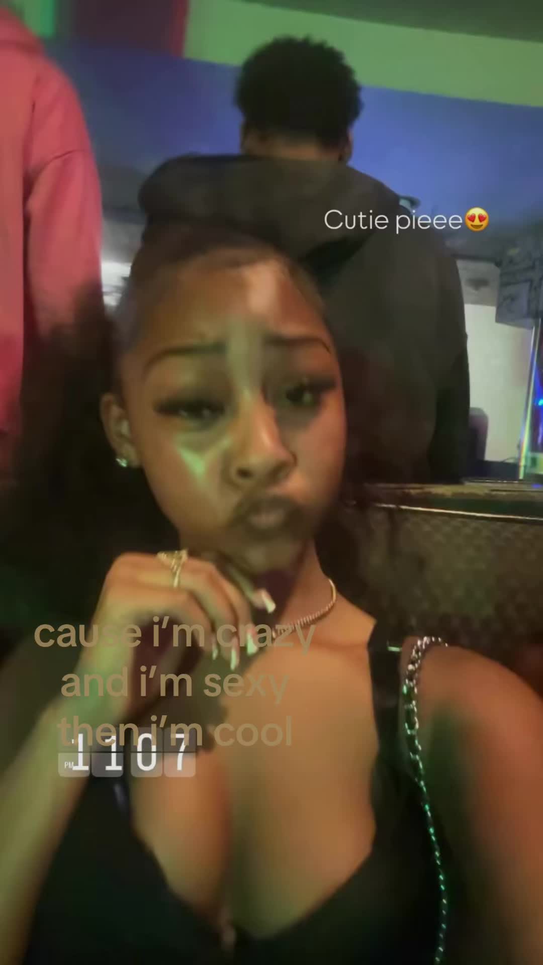 @#carmelbarbiedolllll
