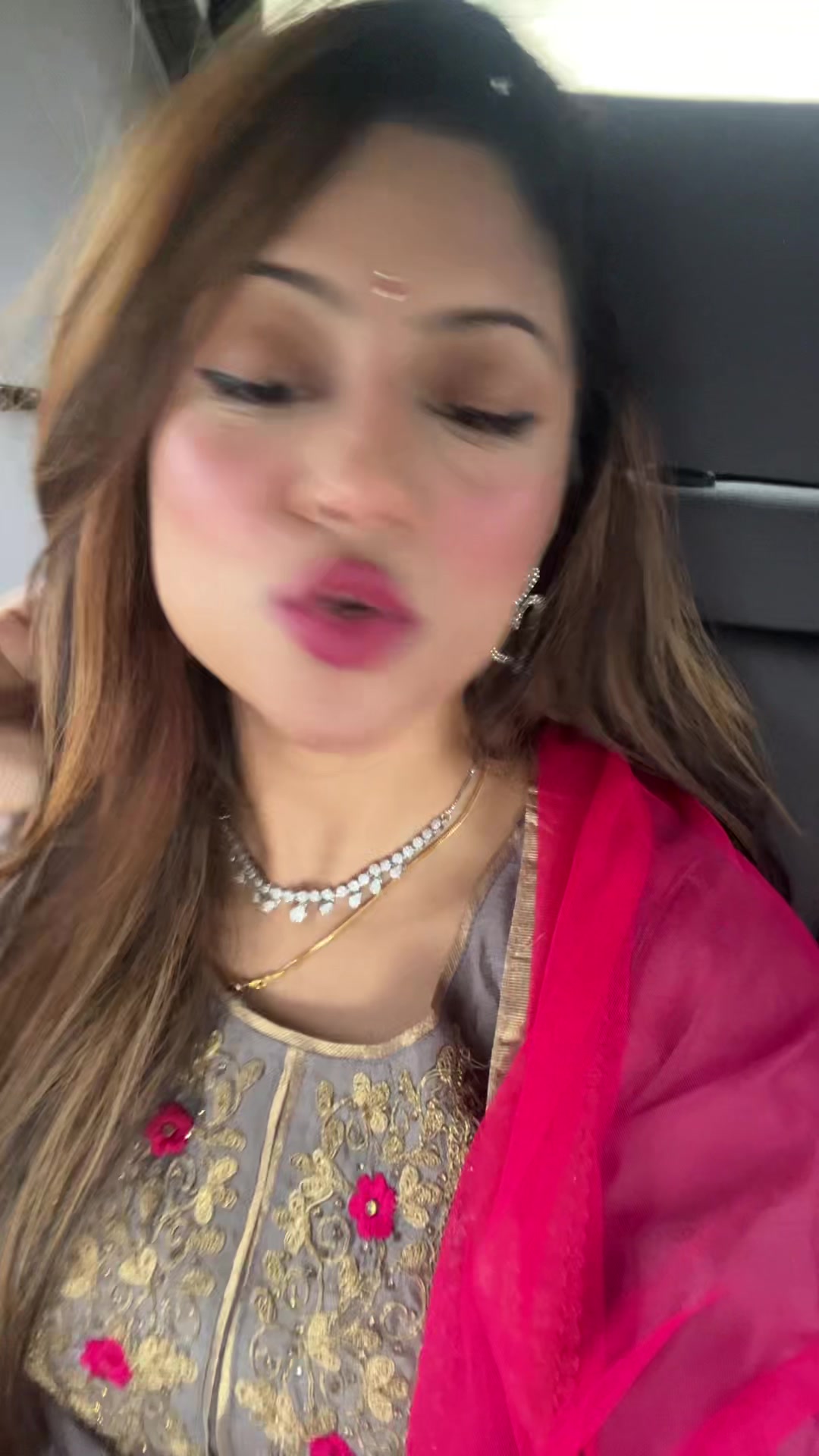 @wiziana.