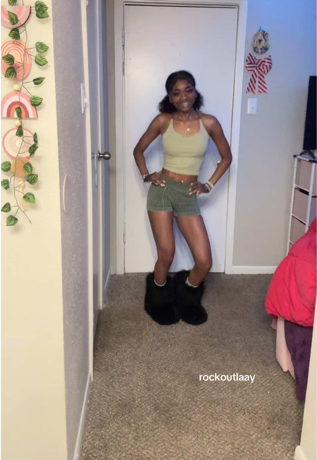 @rockoutlaay