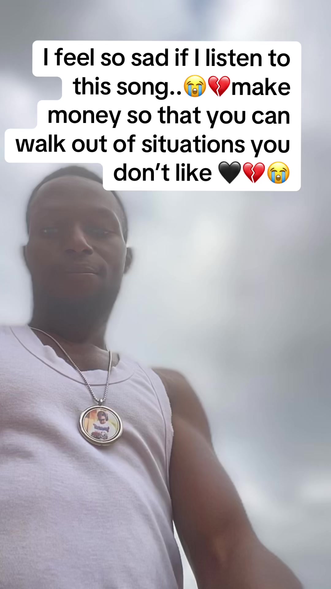 @DENNIS BANKS 🧿