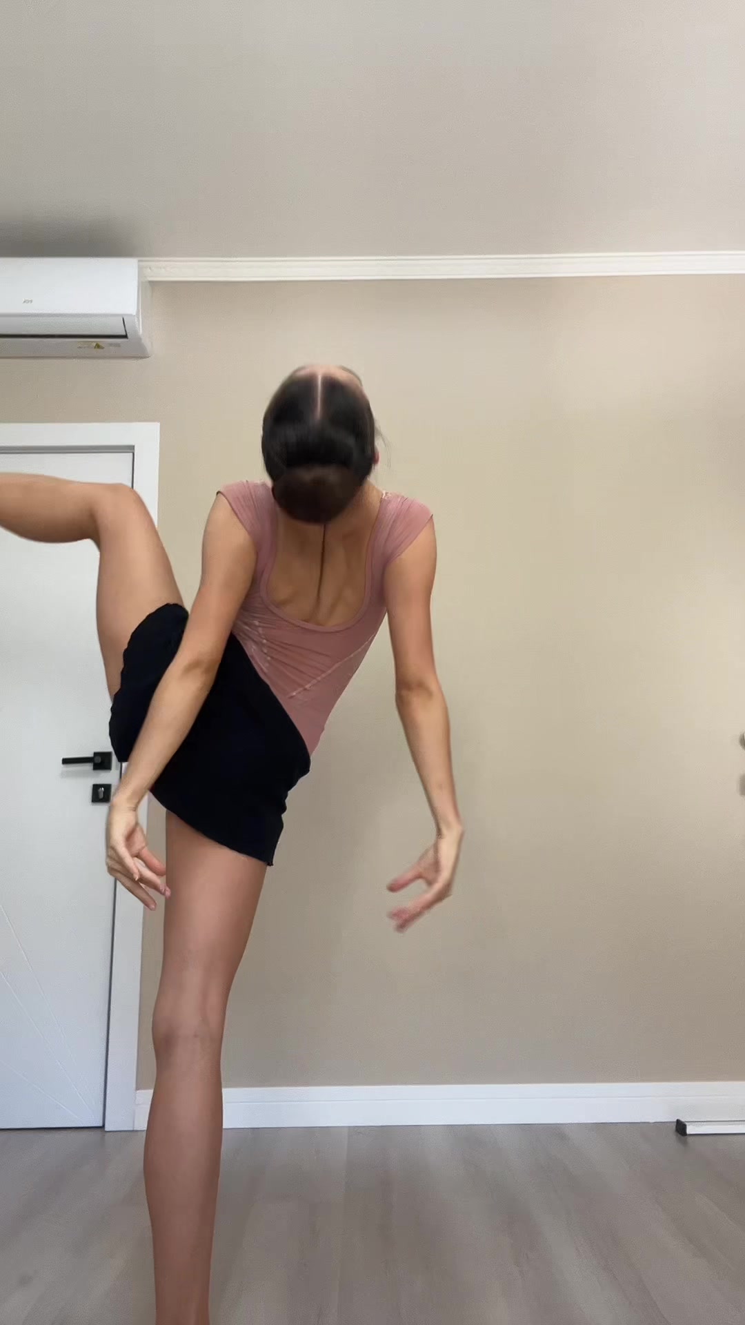 @Katya Dudka