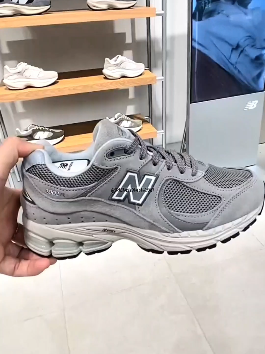 @𝙎𝙉𝙀𝘼𝙆𝙀𝙍𝙇𝘼𝙂𝙄