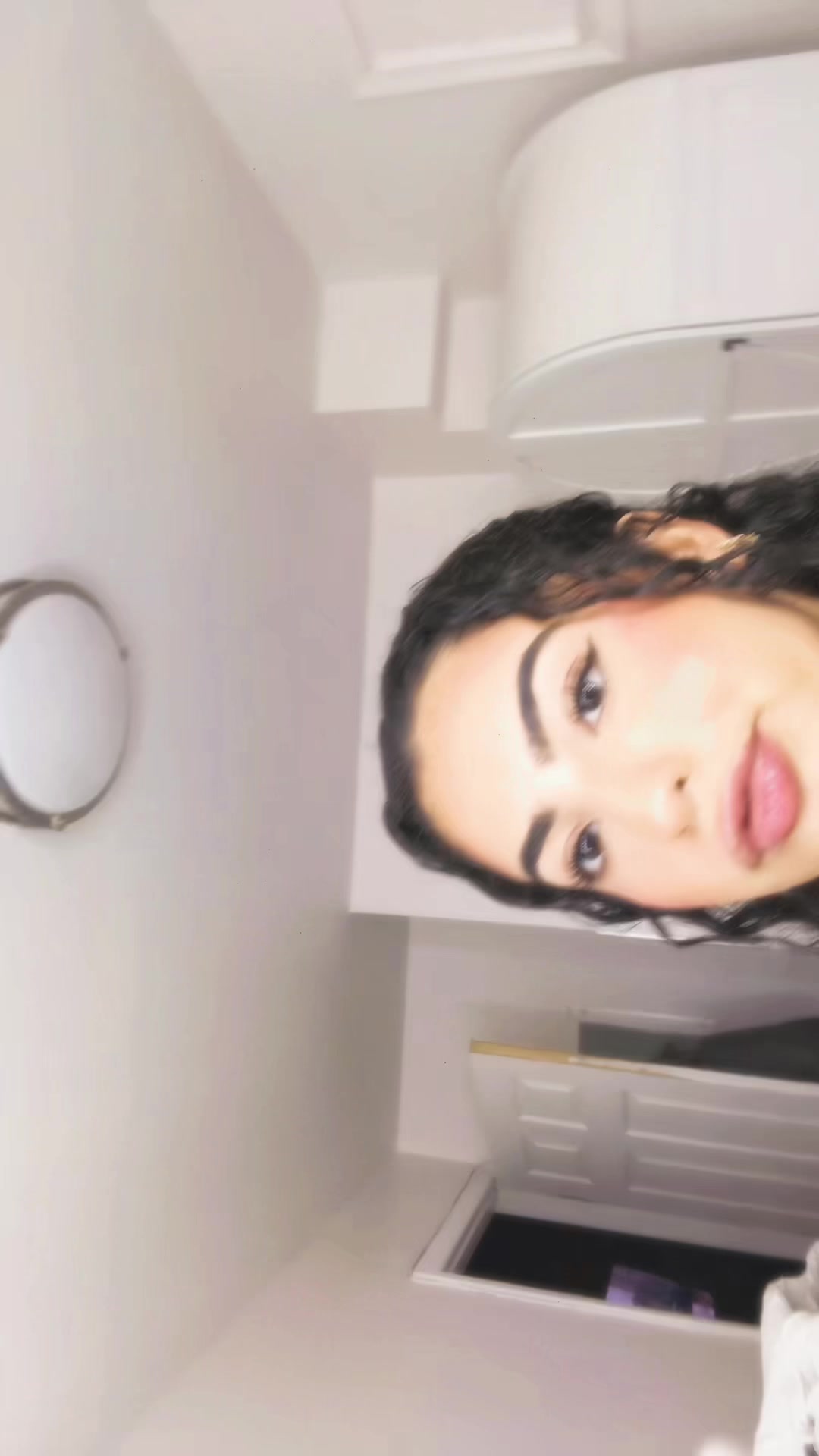 @mia