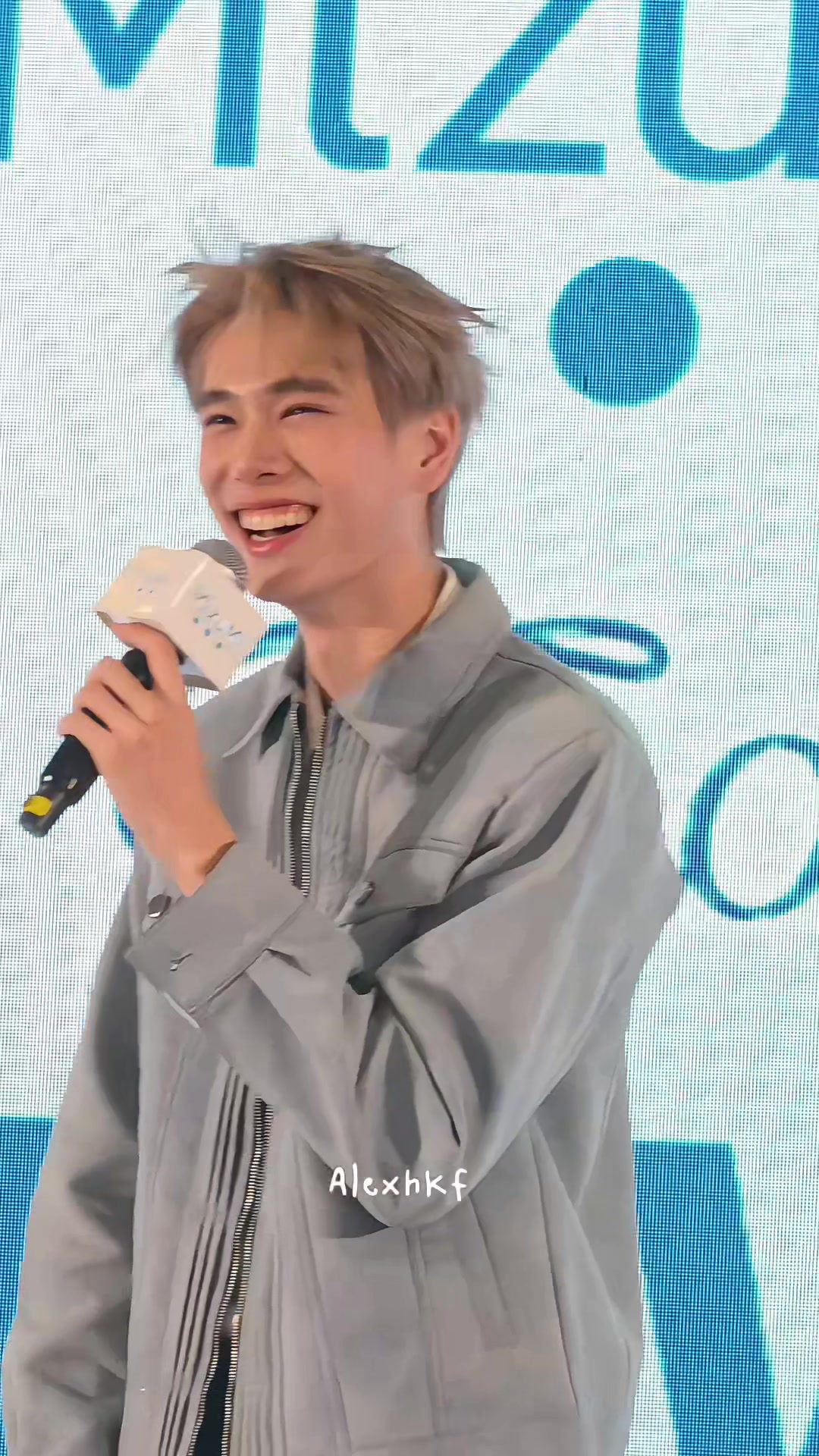 @알렉스 Alex