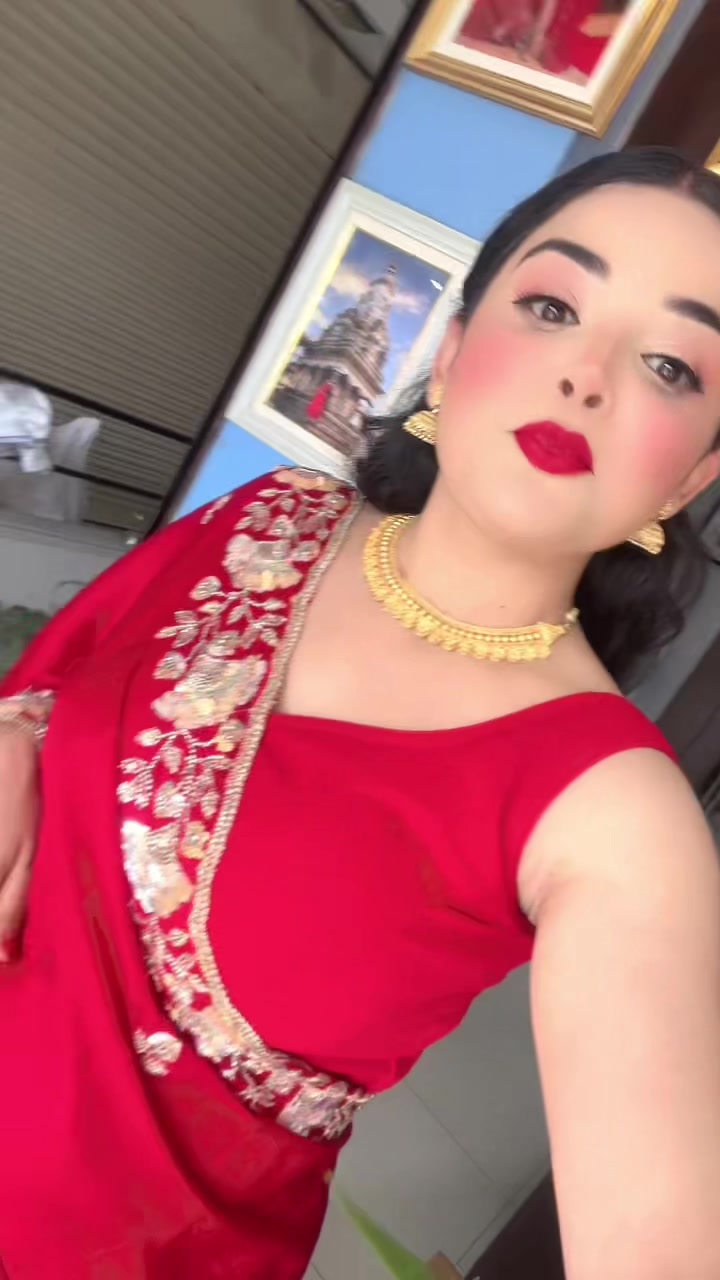 @Aakriti Neupane (सुन्दरि)