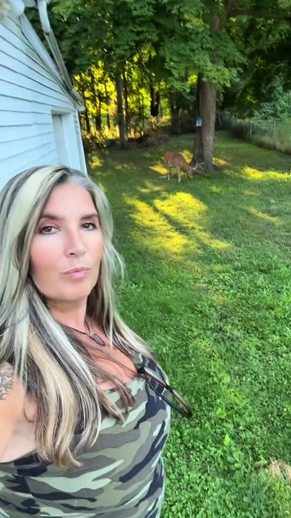 @JulieMarieRiggs