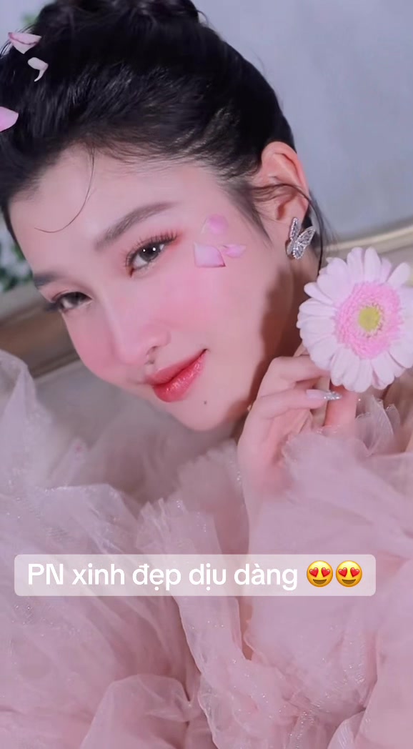 @Nguyễn Phương Nhi