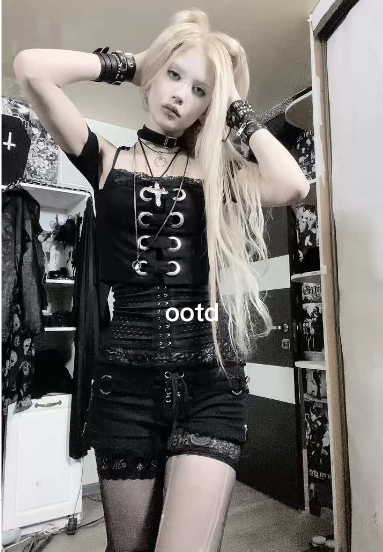@♱⃓𝔡𝔞𝔪𝔫⚔︎𝔴𝔦𝔱𝔠𝔥𝔮♱⃓