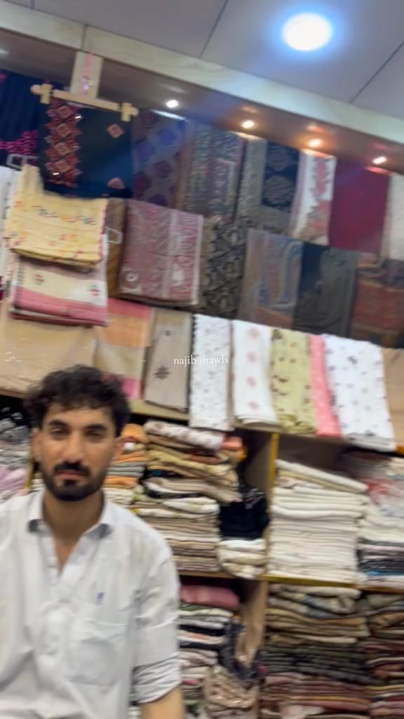 @Najeeb pashmina shawl centre