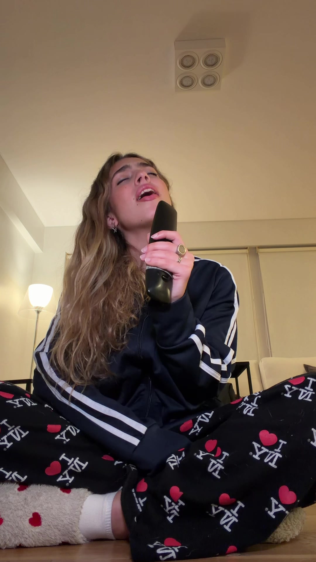@Renata🦋