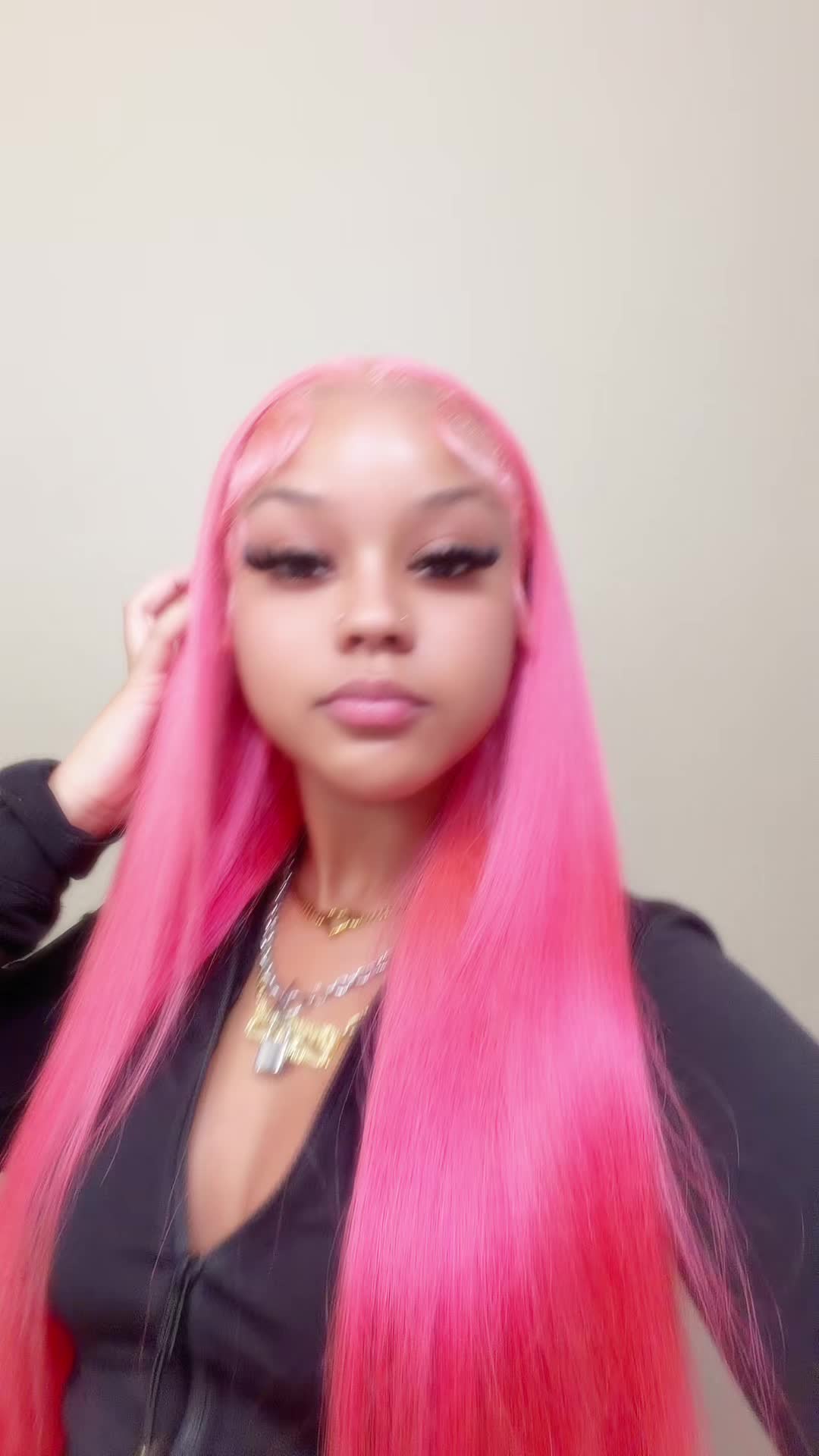 @doll .