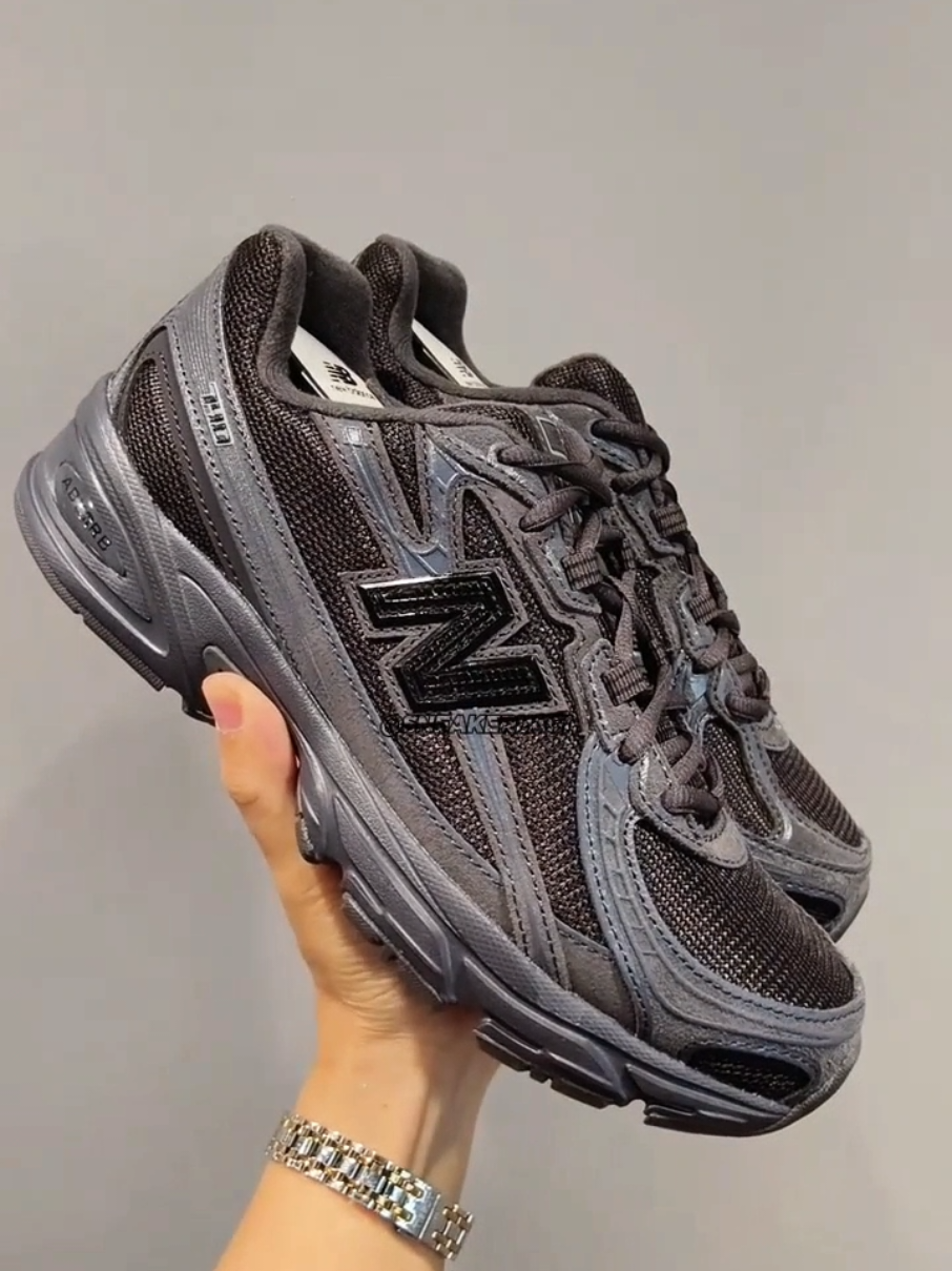 @𝙎𝙉𝙀𝘼𝙆𝙀𝙍𝙇𝘼𝙂𝙄