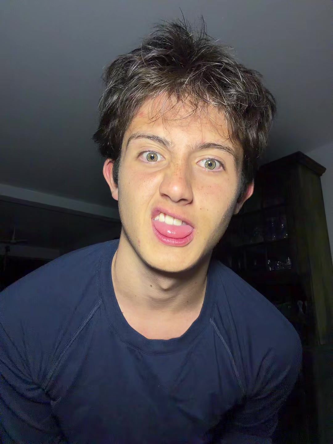 @Garyk