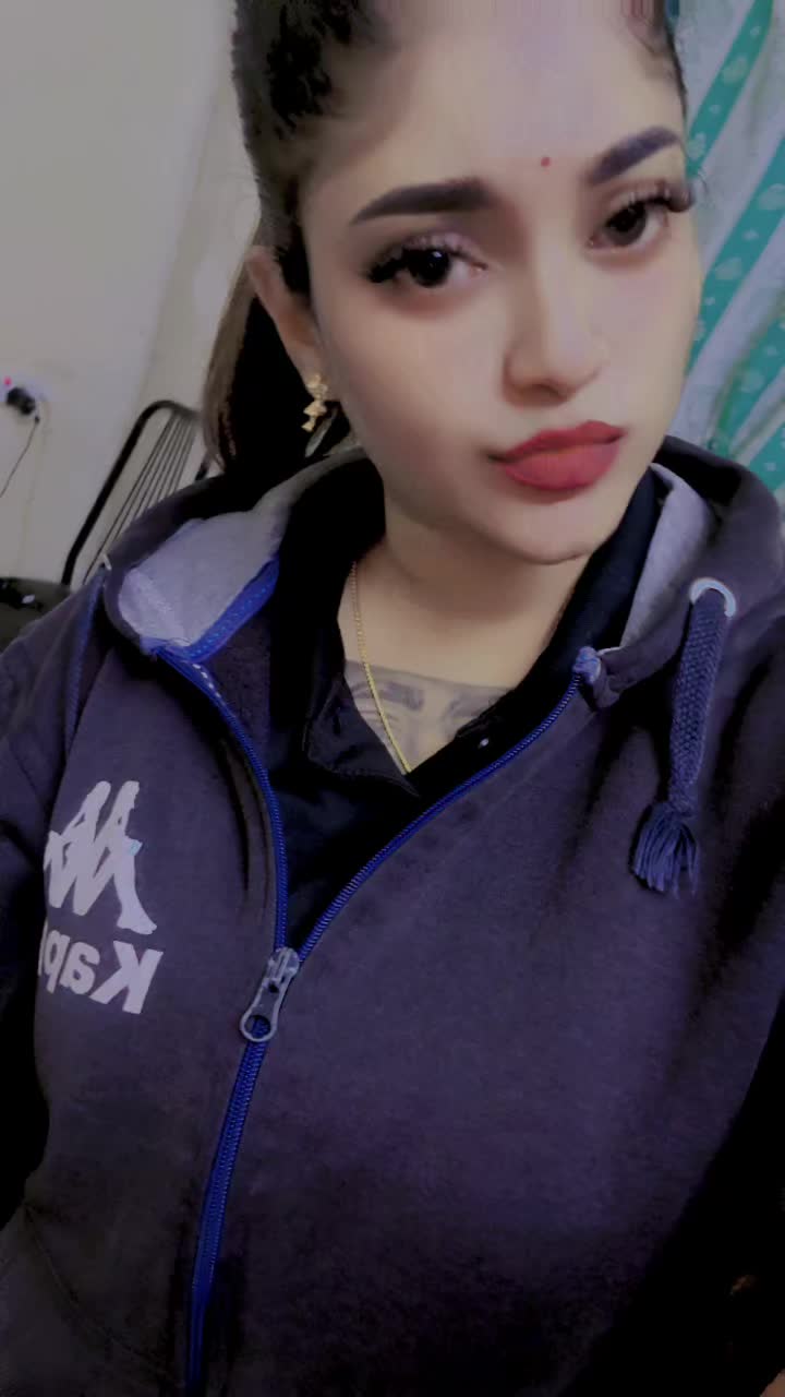@𝓝𝓲𝓼𝓱𝓪 𓆩♡𓆪