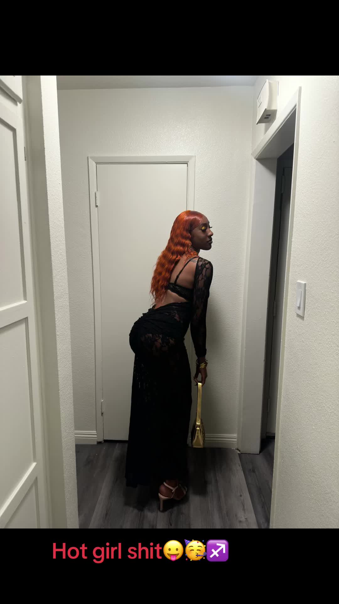 @Lala